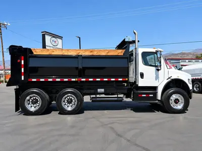 Used 2017 FREIGHTLINER M2 Carhaulers California US | Lillo Machinery #1542395