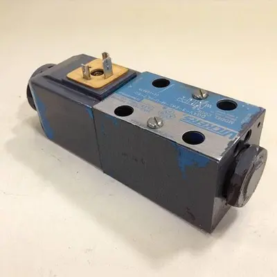 USED VICKERS DG4V-3-2AL-M-U-HL7-60