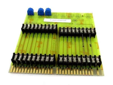 NEW GENERAL ELECTRIC 7VRBB100CC03 CIRCUIT BOARD 36A35295IAD-A-XI