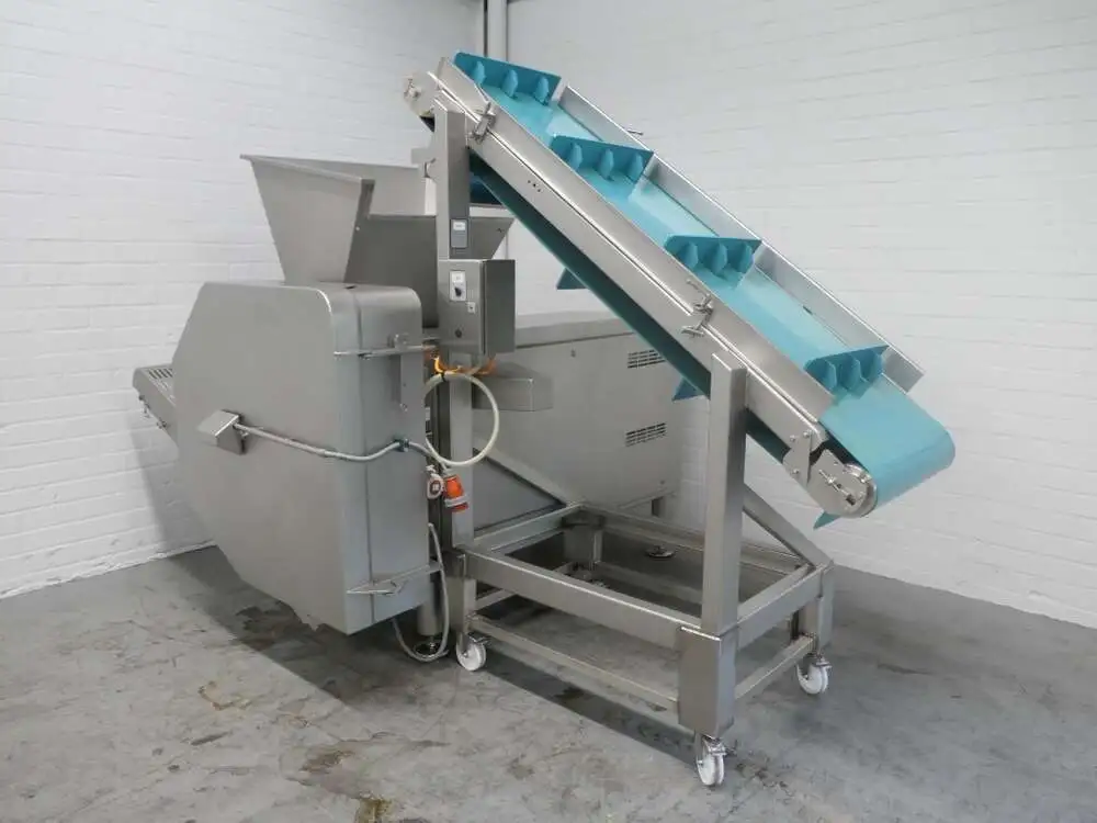 USED 2012 TREIF Twister