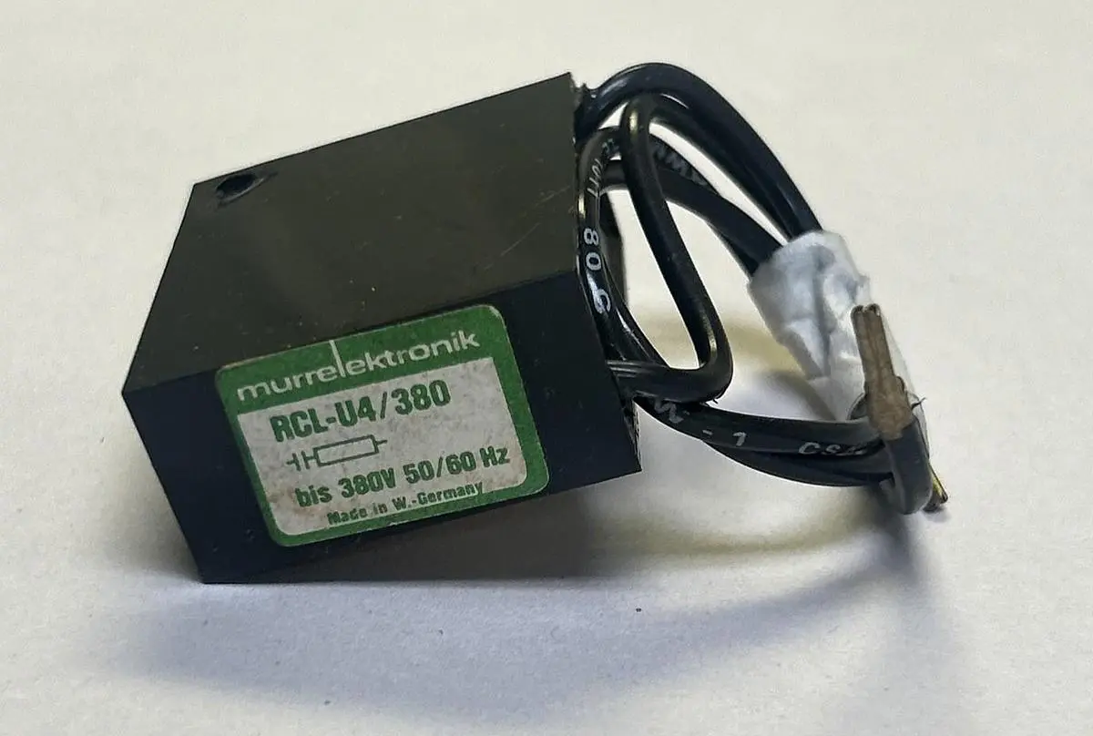 New | in-Stock MURR ELEKTRONIK RCL-U4/380 Surge Protectors | Surplus Asset Holdings #1225513