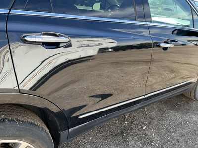 USED 2017 CADILLAC XT5