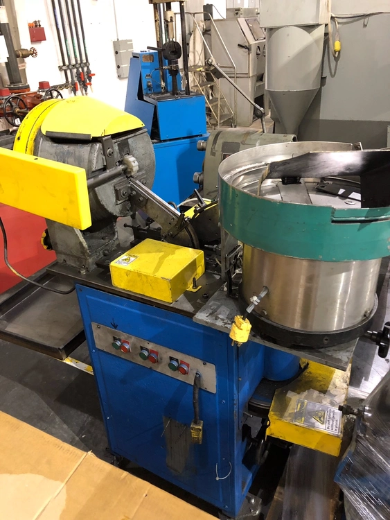 Used MORONI RP-100 Riveters Connecticut US | HARITON MACHINERY COMPANY #468389