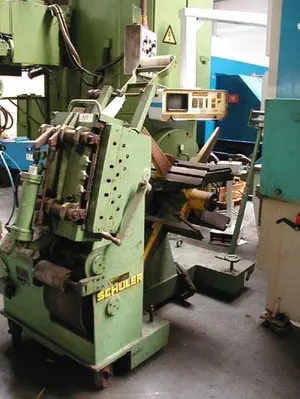 USED SCHULER DECOILER+STRAIGHTENER