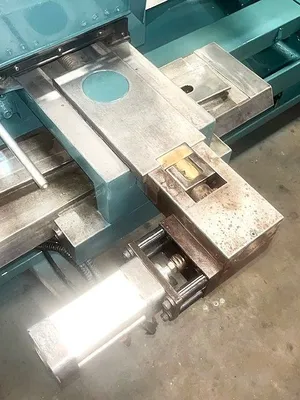 2012 VANTAGE PA-35 Gap Lathes | Murphy Machinery (7)