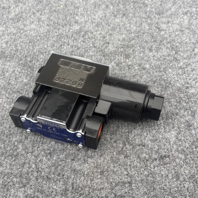 New | in-Stock Yuken DSG-01-2B2-D24-7090 Solenoid Valves California US | Davliegogo LLC #1706506