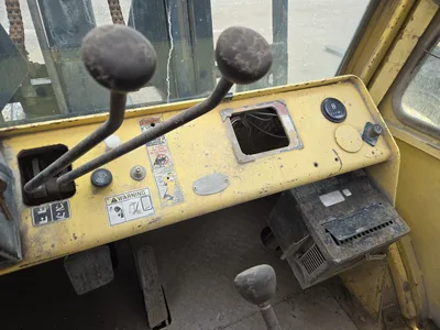 Hyster Diesel Forklift, Single Stage, Side Shift, 655 Hours Indicated (Bad Engine)