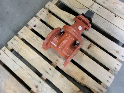Used MUELLER 030A236206LN Valves/Fittings British Columbia CA | Lenmark #1440794