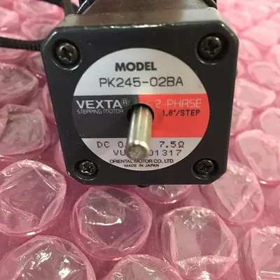 Vexta Steppingmotor PK245-02BA