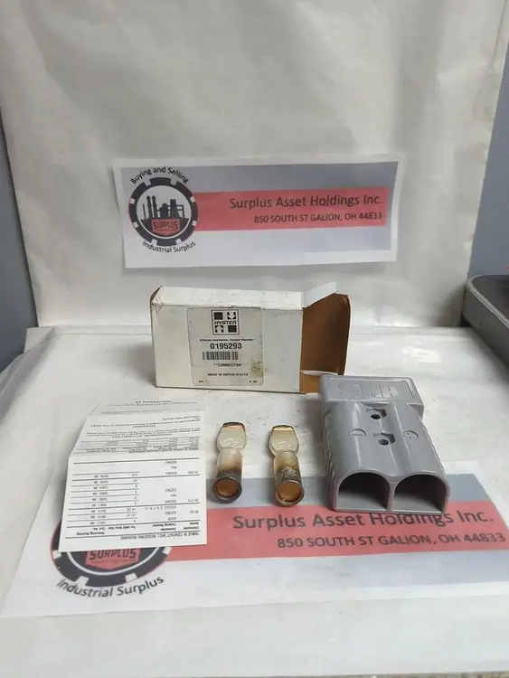 New | in-Stock HYSTER 0195293 Valves/Fittings | Surplus Asset Holdings #1216573