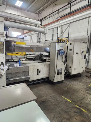 2004 TOSHIBA ISGT950WV21-81AT Horizontal Plastic Injection Molding Machines | JYC MACHINERY (2)
