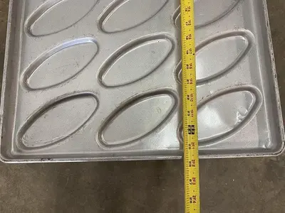 Baking Pans With Oval Molds