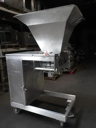 Used MOLINE _UNKNOWN_ Batter and Breading Machines Tennessee US | BAKE Marketing #391865
