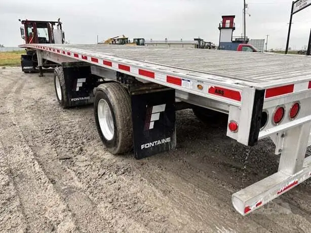 Used 2024 FONTAINE REVOLUTION Flatbed Trailers Iowa US | Bryan Heavy Equipment #183541