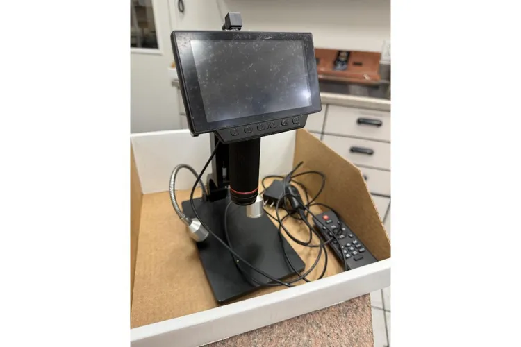 Used _UNKNOWN_ _UNKNOWN_ Microscopes Utah US | KD Auctions #1549513