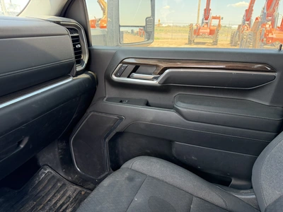 Used 2024 CHEVROLET SILVERADO 3500 HD FLATBED TRUCK Flatbed Trucks Texas US | Miedema Asset Management Group #1315697