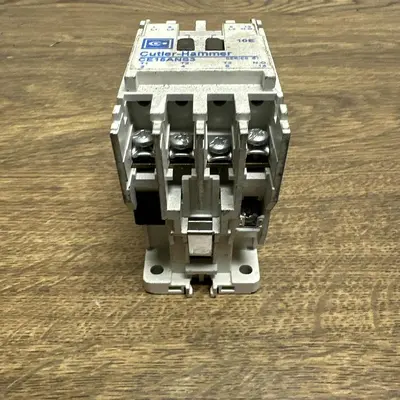 Used CUTLER-HAMMER CE15ANS3 PLC Contactors Ohio US | Surplus Asset Holdings #1238322