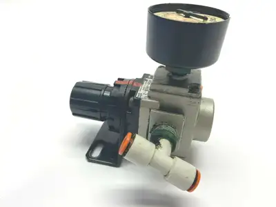AR20-N02BZ | SMC  Pneumatic Regulator 7-125 PSI - Used