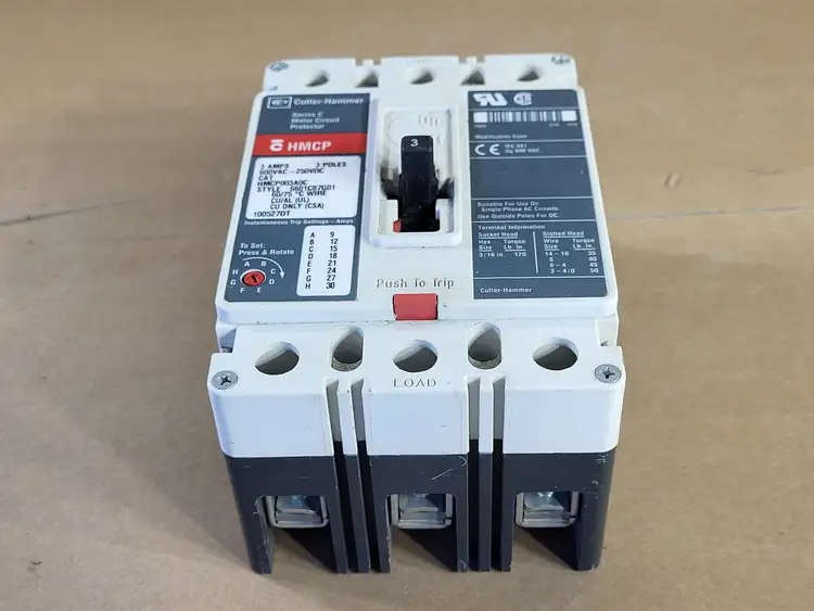 Used CUTLER-HAMMER HMCP003A0C Switchgears British Columbia CA | Lenmark #239117