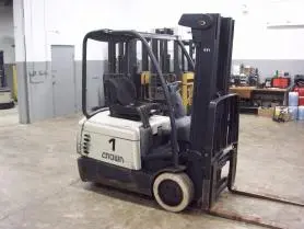 Used CROWN SP 4000 3000 LBS Order Pickers US | Miami Dade Forklift #759184