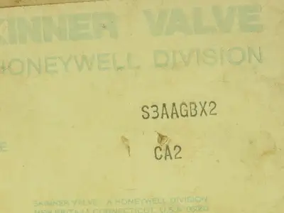 Skinner S3AAGBX2 Pneumatic Directional Control Valve 5-Way 3 Pos 150 PSI 1/4"NPT