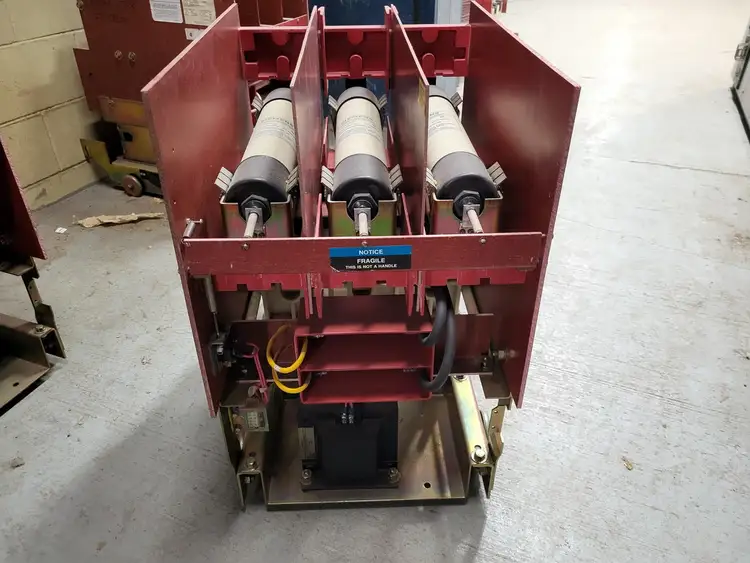 Used SIEMENS 88H3533044A1AT Switchgears British Columbia CA | Lenmark #240635
