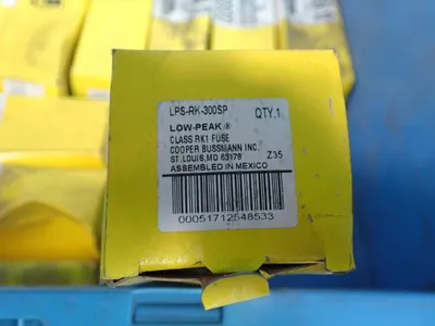 USED COOPER BUSSMANN LPSRK300SP