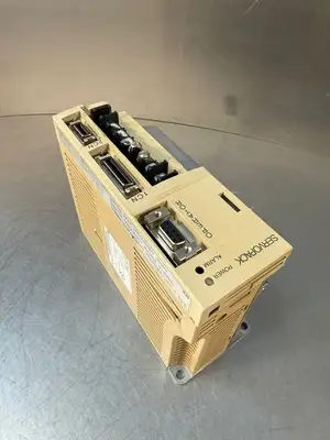 Yaskawa SGDA-04AS 1 PH Servopack 200-230Vac 6.0A (1.5.1)
