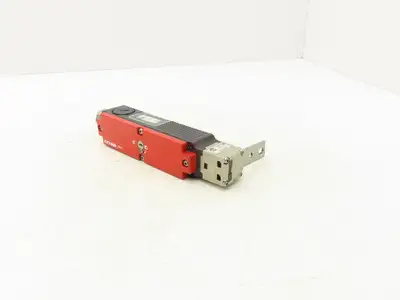 Used EUCHNER _UNKNOWN_ Relays & Switches Indiana US | Arrow Industrial #1408318