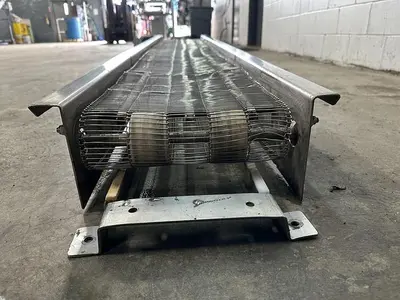 Incline 8' Wire Conveyor