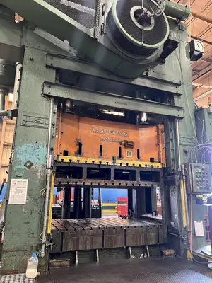 500 Ton S4-500-96-60 USI Clearing Straight Side Press, 96"x60" Bed, 60"SH, 24"Stroke, 12" Slide Adj.
