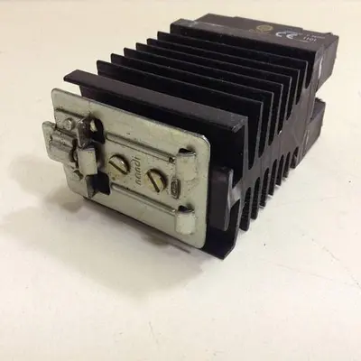 USED CRYDOM H12WD4825PG