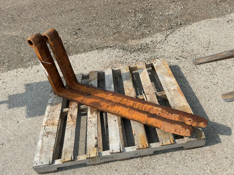 Used _UNKNOWN_ _UNKNOWN_ Pallet Forks Michigan US | Miedema Asset Management Group #1228333