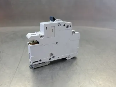 CUTLER-HAMMER MC 116A C16 230/400VAC Motor Circuit Breaker. 4G