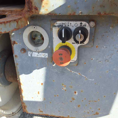 USED 2014 Skyjack SJ4632