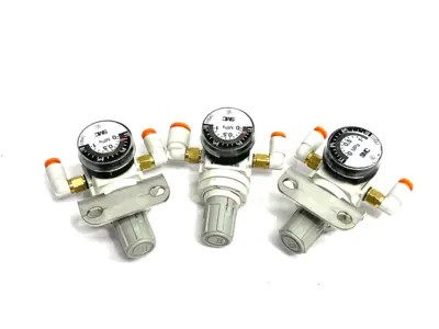 USED SMC MINIATURE MODULAR REGULATOR M5 PORTS AR MASS PRO
