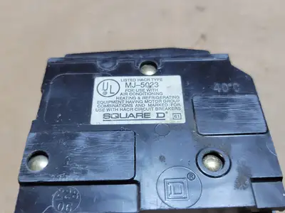 Used SQUARE D QOB215 Switchgears British Columbia CA | Lenmark #1438618