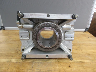 Used 2013 USED HAAS PARTS AND TOOLING 30-11056 INLINE 40 TAPER TRP ASSY SINGLE PORT Parts Minnesota US | Machinesused.com #1340463
