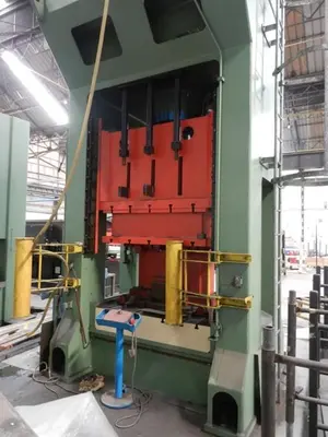 USED MOSSINI 250 TON + 120 TON