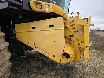 USED 2009 NEW HOLLAND CR9060