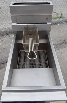 USED PITCO FRIALATOR 14-B-HEZ