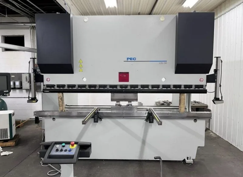 USED LVD STRIPPIT PPEC-135/30
