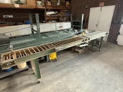 14 FT. CONVEYORIZED GLUE SPREADER