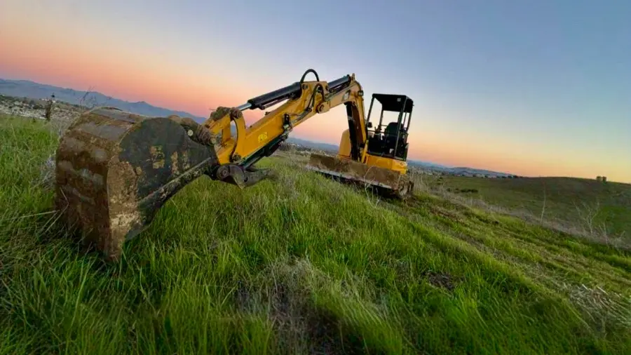 USED 2019 Caterpillar 305.5E2 CR