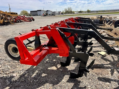 Used _UNKNOWN_ _UNKNOWN_ Cultivators Idaho US | Tri-Steel Manufacturing #1557106