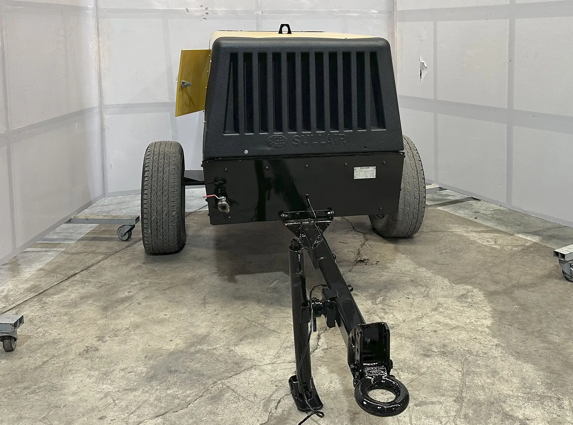 Used SULLAIR 185DPQCAT Rotary Screw & Sliding Vane Air Compressors Texas US | FMI Trading #1494049