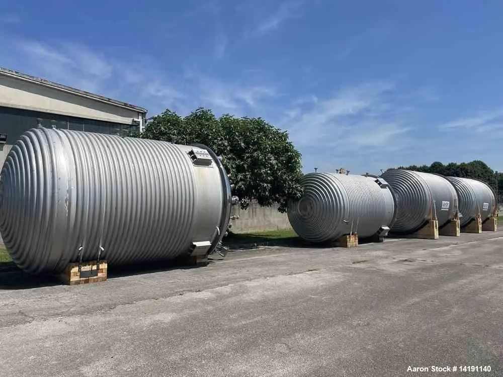Unused 12,480-Gallon 316L Stainless Steel Reactor with Jacket and Dual Internal Coils