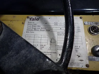 USED YALE ESC030G4S071