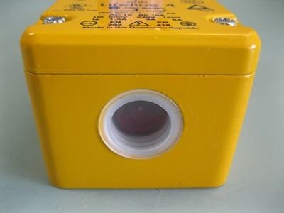NEW Allen-Bradley 440E-L13175