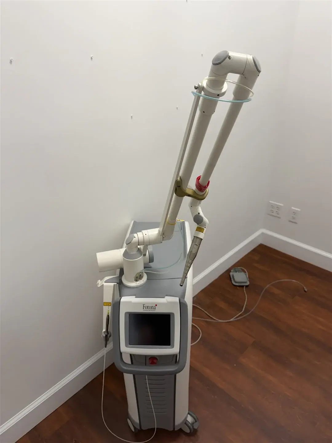 NEW 1KK TereFotona LightWalker DT Dental Laser Oral Tissue Ablation System